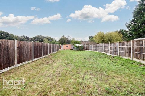 Nine Mile Ride, Wokingham 1 bed barn conversion for sale