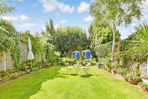 Ramsgate Road, Broadstairs, Kent 7 bed end of terrace house for sale