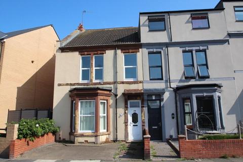 Park Avenue, Whitley Bay, NE26 4 bed end of terrace house for sale