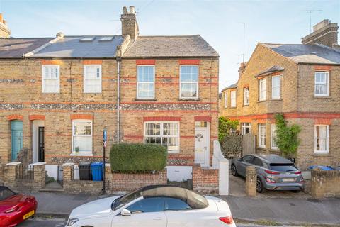 Oxford Road, Windsor 3 bed end of terrace house for sale