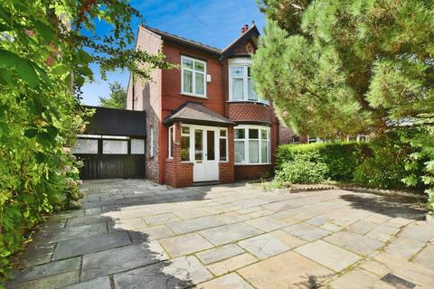 Wilmslow Road, Greater Manchester SK8 4 bed detached house for sale