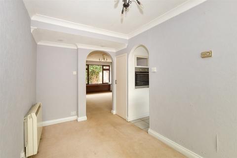 Barns Green, Horsham, West Sussex 3 bed end of terrace house for sale