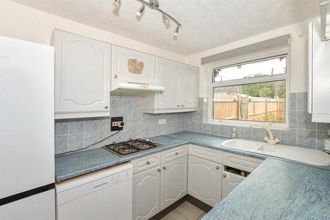 Smugglers Way, Horsham RH13 3 bed end of terrace house for sale