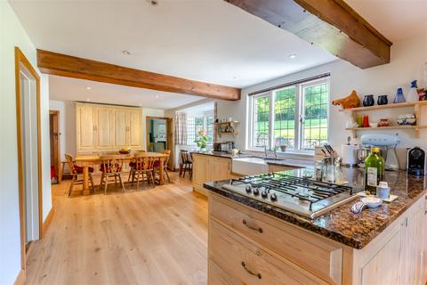Canterbury, Kent 6 bed detached house for sale
