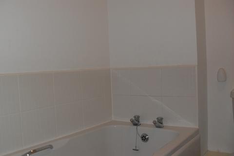 31 Plumpton Mews 1 bed apartment for sale