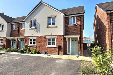 Millstone Way, Gloucester 3 bed end of terrace house for sale