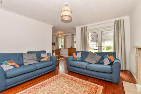 Greenhill, Staplehurst, Kent 3 bed link detached house for sale