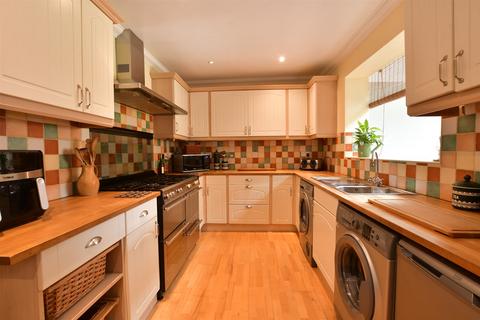 North Hill Drive, Romford, Essex 2 bed terraced house for sale