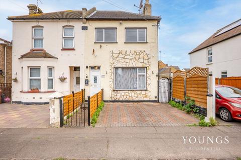 West Road, Shoeburyness, SS3 3 bed semi