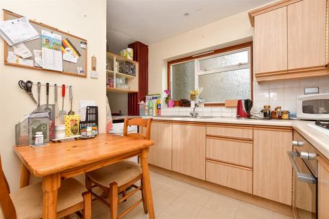 Cordrey Gardens, Coulsdon CR5 3 bed detached house for sale