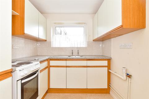 Mulberry Court, Bognor Regis PO21 2 bed ground floor flat for sale