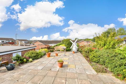 Birkdale Drive, Folkestone, Kent 2 bed semi