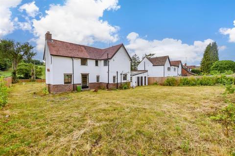 Maplescombe Lane, Farningham... 2 bed detached house for sale