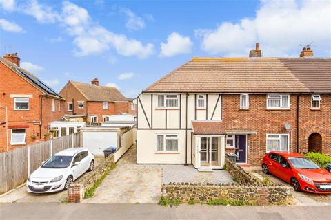 Kingston Avenue, Margate, Kent 2 bed end of terrace house for sale