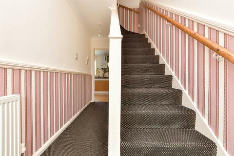 Kingston Avenue, Margate, Kent 2 bed end of terrace house for sale