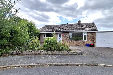 Lon Tywysog, Denbigh 2 bed detached bungalow for sale
