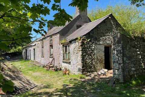 Llanfynydd SA32 3 bed property with land for sale
