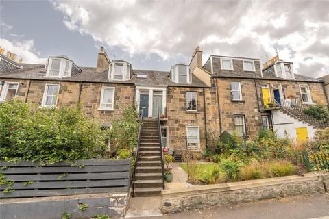 42 Lady Menzies Place, Edinburgh, EH7 2 bed flat for sale