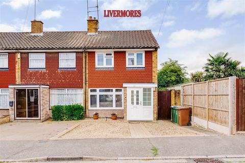 Stour Road, Crayford 3 bed end of terrace house for sale