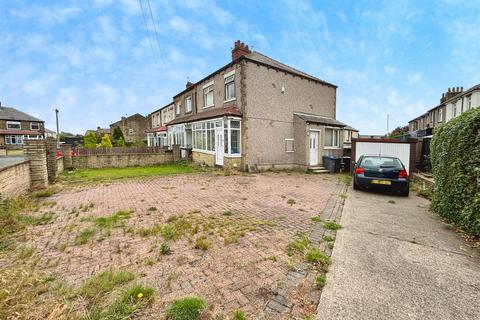 Briggs Place, Bradford BD6 3 bed end of terrace house for sale
