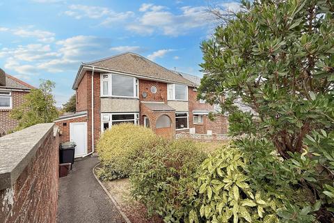 Chickerell 2 bed flat for sale