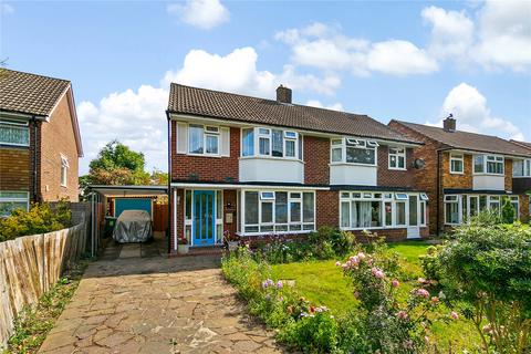 Buckingham Road, Middlesex 3 bed semi