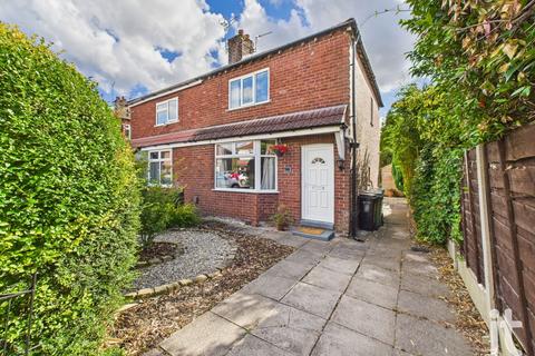 Walden Crescent, Hazel Grove... 3 bed semi