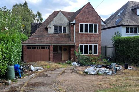 88 Rosemary Hill Road, Sutton... 3 bed detached house for sale