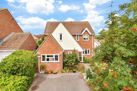 Whytecliffs, Broadstairs CT10 4 bed detached house for sale