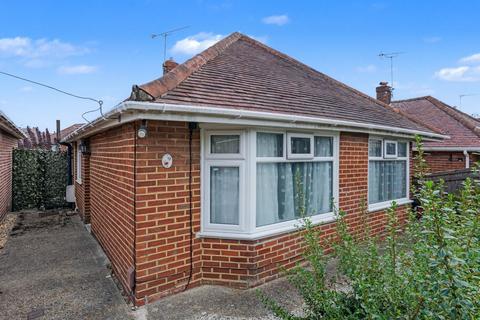 9 Temple Road, Southampton... 2 bed detached bungalow for sale