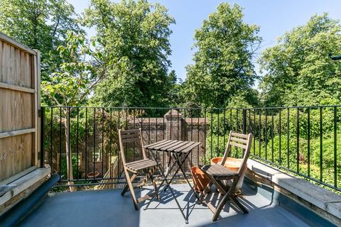 Ifield Road, London, SW10 2 bed apartment for sale
