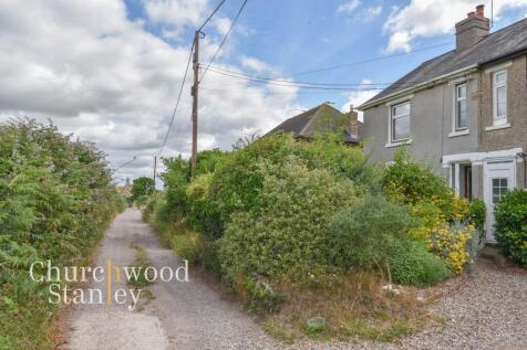 Black Boy Lane, Wrabness, CO11 2 bed semi