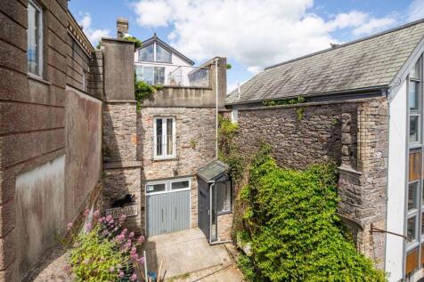 South Street, Totnes TQ9 4 bed property for sale