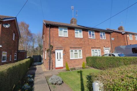 2 bedroom semi-detached house for sale