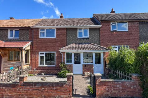 Westfaling Street, Green Lanes... 3 bed terraced house for sale