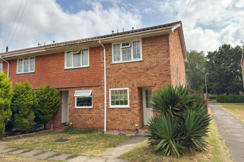 Epsom Walk, Bobblestock, Hereford, HR4 2 bed end of terrace house for sale