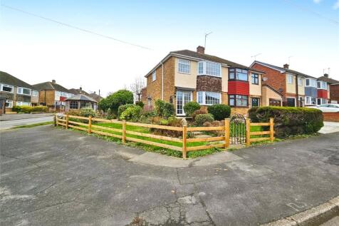 Sandringham Drive, Spondon, Derby 3 bed semi