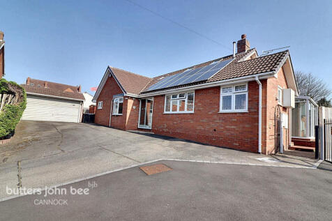 Deer Close, Cannock 4 bed bungalow for sale