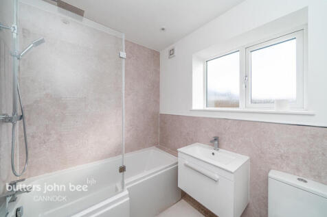 Vernon Avenue, WALSALL 3 bed detached bungalow for sale