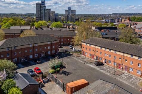 36 bedroom terraced house for sale