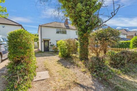 Rogers Lane, Stoke Poges SL2 3 bed semi