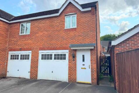 Radulf Gardens, Liversedge WF15 1 bed apartment for sale