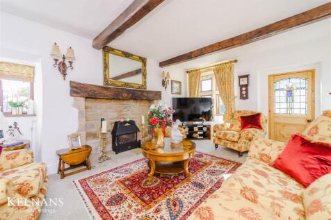 2 bedroom cottage for sale