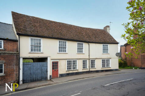 6 bedroom semi-detached house for sale
