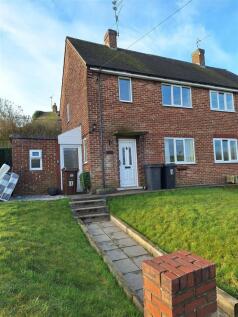 2 bedroom semi-detached house for sale