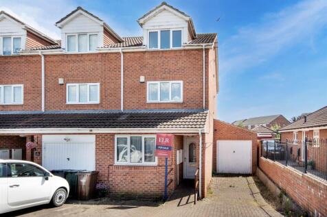 Sawn Moor Avenue, Thurcroft, Rotherham 4 bed end of terrace house for sale