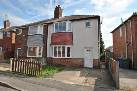 Semi-detached house for sale