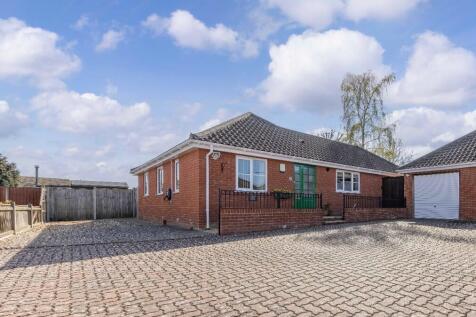 3 bedroom detached bungalow for sale