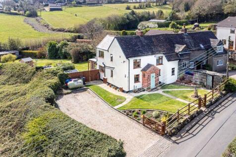 L'allegro, Chapel Lane, Gentleshaw... 4 bed semi