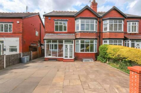 4 bedroom semi-detached house for sale